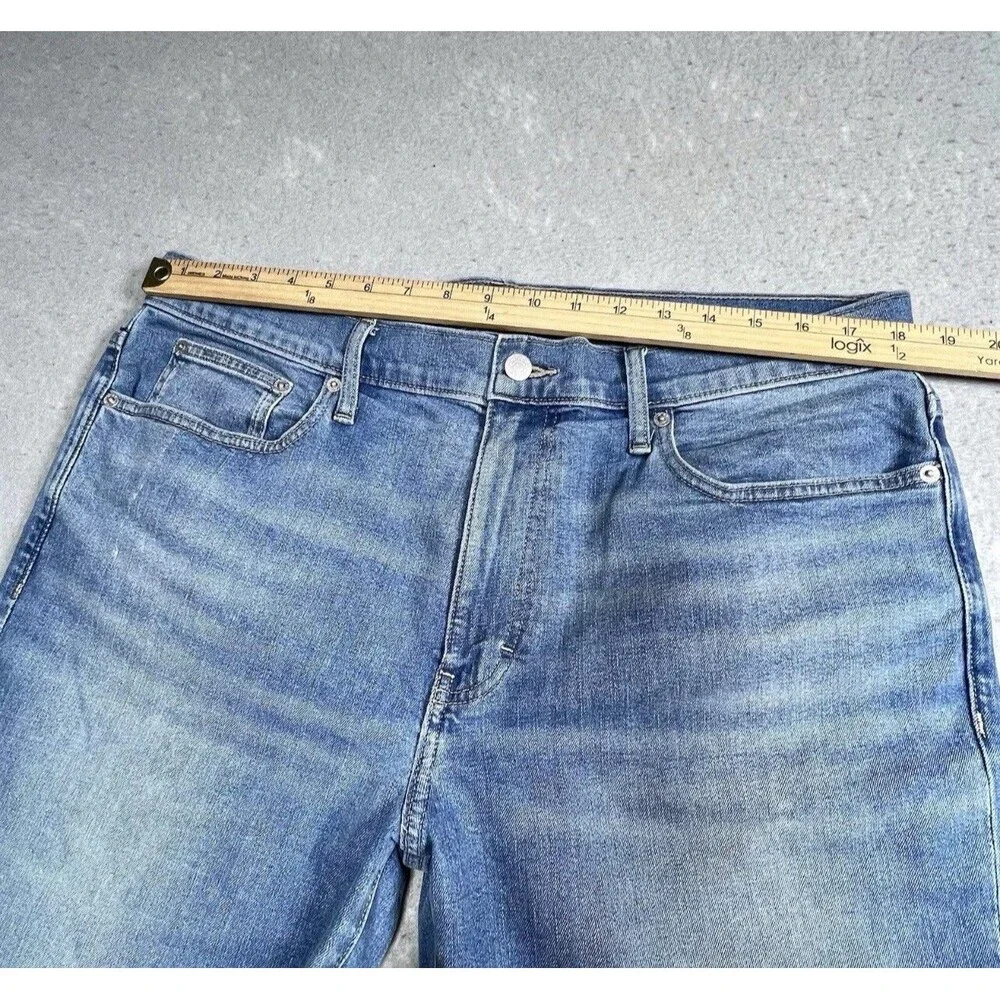 J. Crew Flex Jeans Mens 36 Blue Light Wash Straight Comfy Stretchy Inseam 31 in
